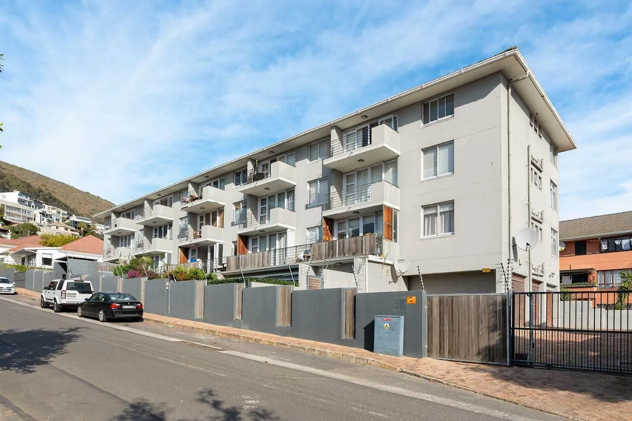 302 Bendennis Apartment Cape Town